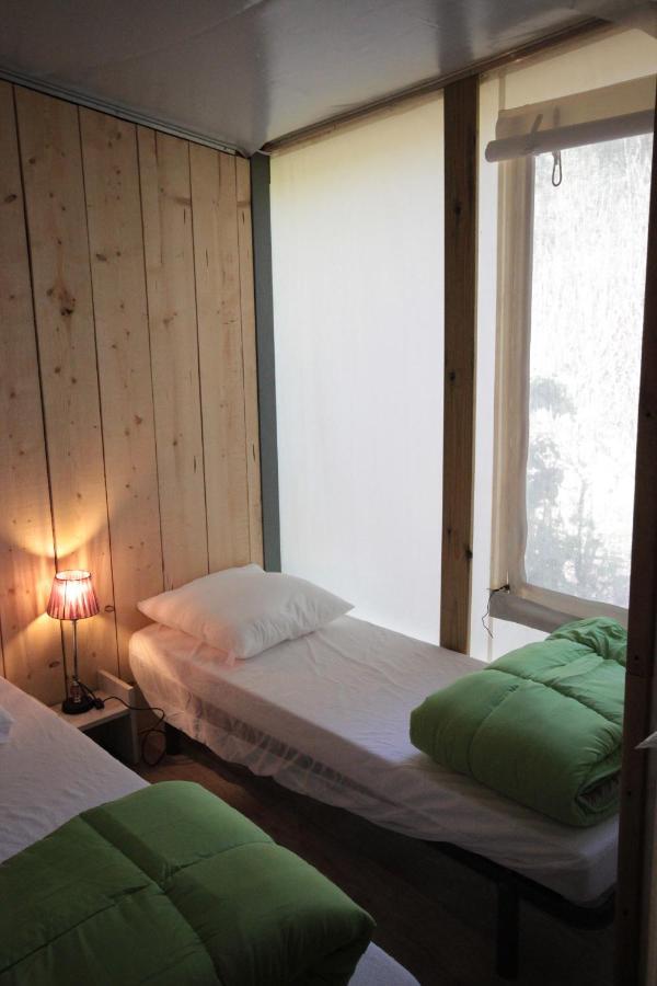 Camping L'Ilot Du Chail Sansais 외부 사진
