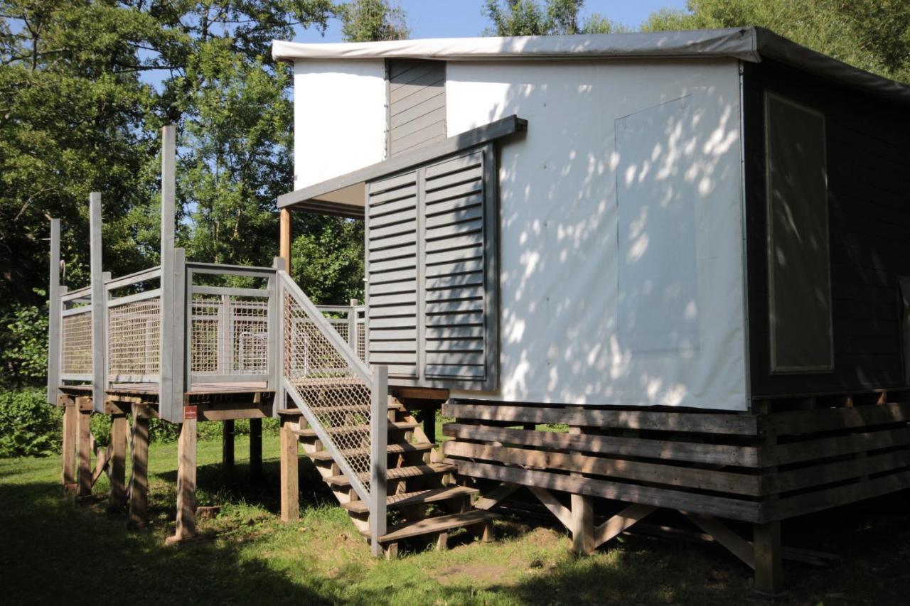 Camping L'Ilot Du Chail Sansais 외부 사진